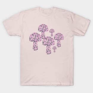 Soft pink spotted mushrooms T-Shirt